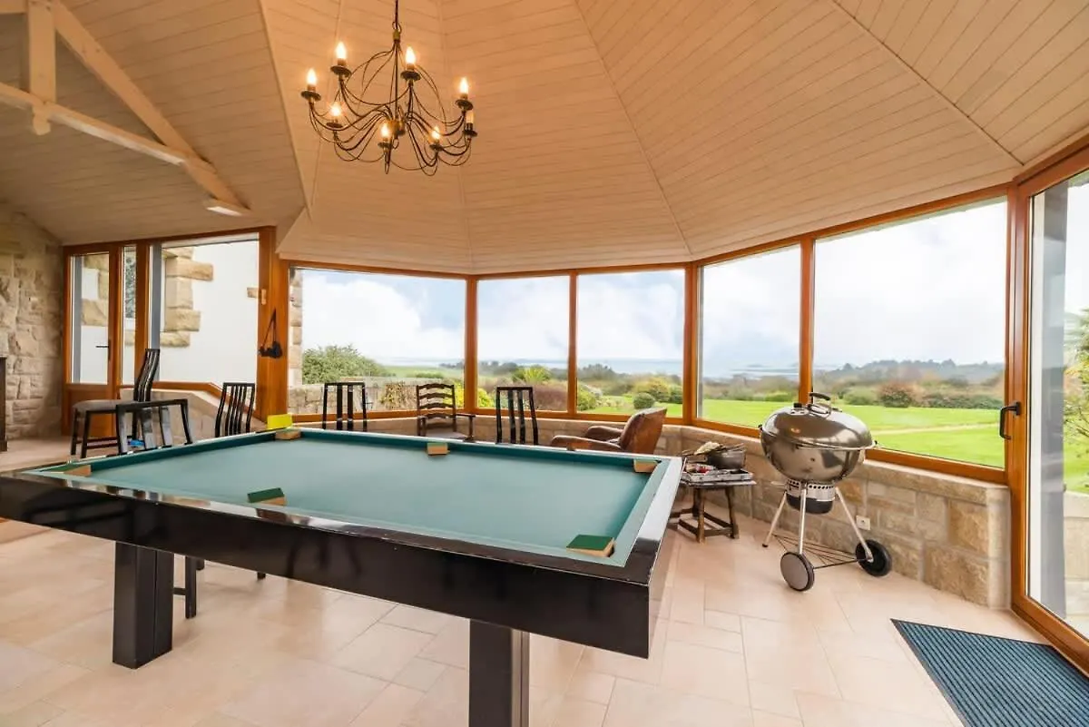 Tatil Evi Grande Maison Parc Paysager Fantastique Vue Mer Plage A 600M A Pied Paimpol